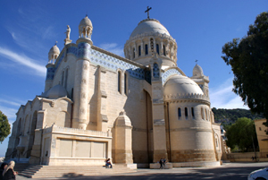 ALGIERIA: KRAJ BAŚNI Z TYSIĄCA I JEDNEJ NOCY