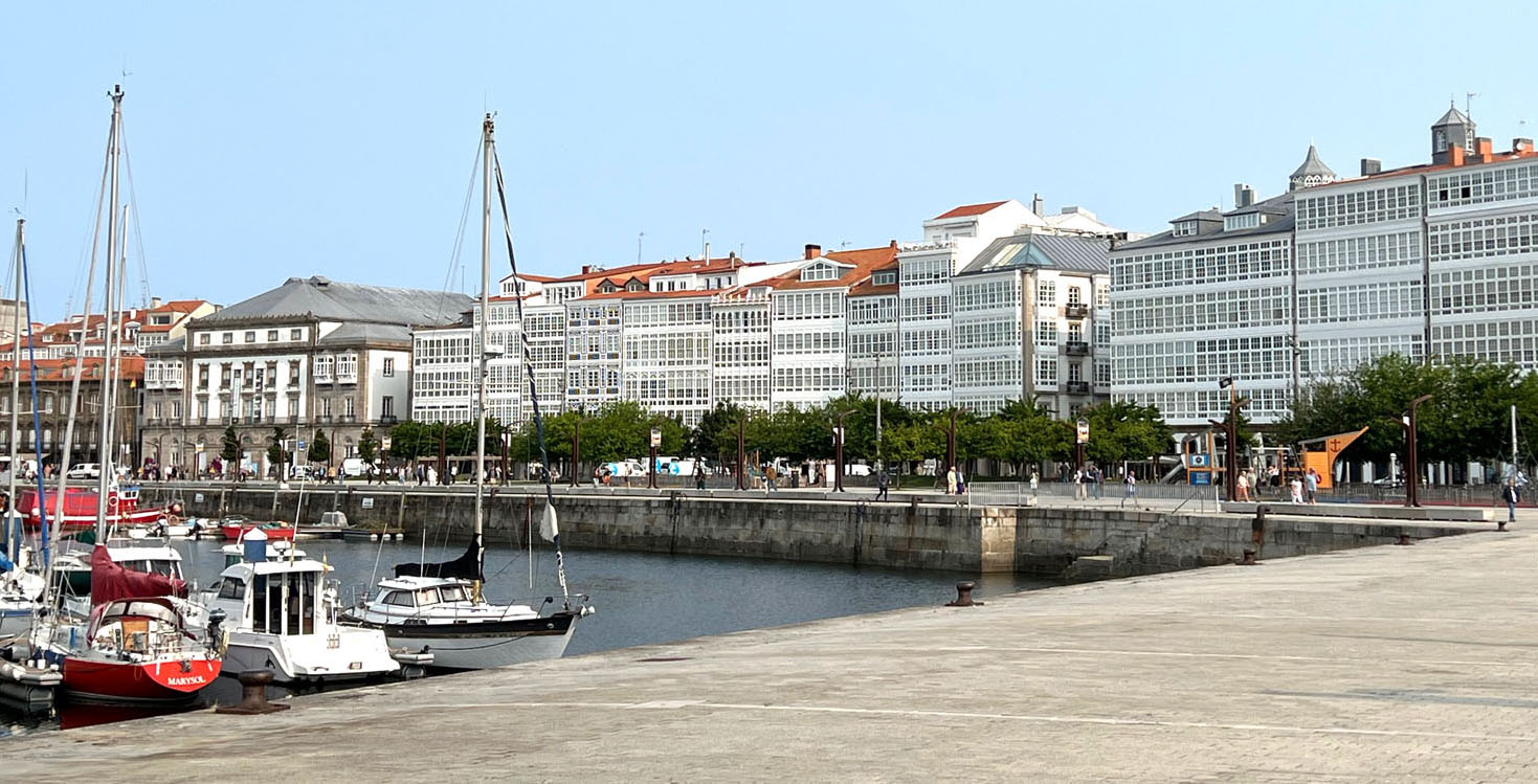 La Coruna - "Kryształowe Miasto". Fot. Natalia Ilyina