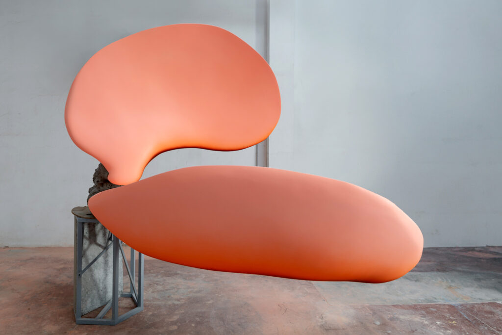 Teresa Solar Abboud. Boring Machina