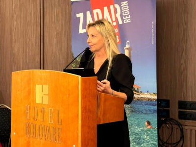Małgorzata Kowalska podczas konferencji prasowej w Zadarze.
